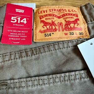NEW! Levi’s 514 Straight Fit Pants; Earth Brown; 32/30